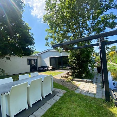 Bungalow Haarlem Amsterdam With Jacuzzi Vijfhuizen Exteriör bild