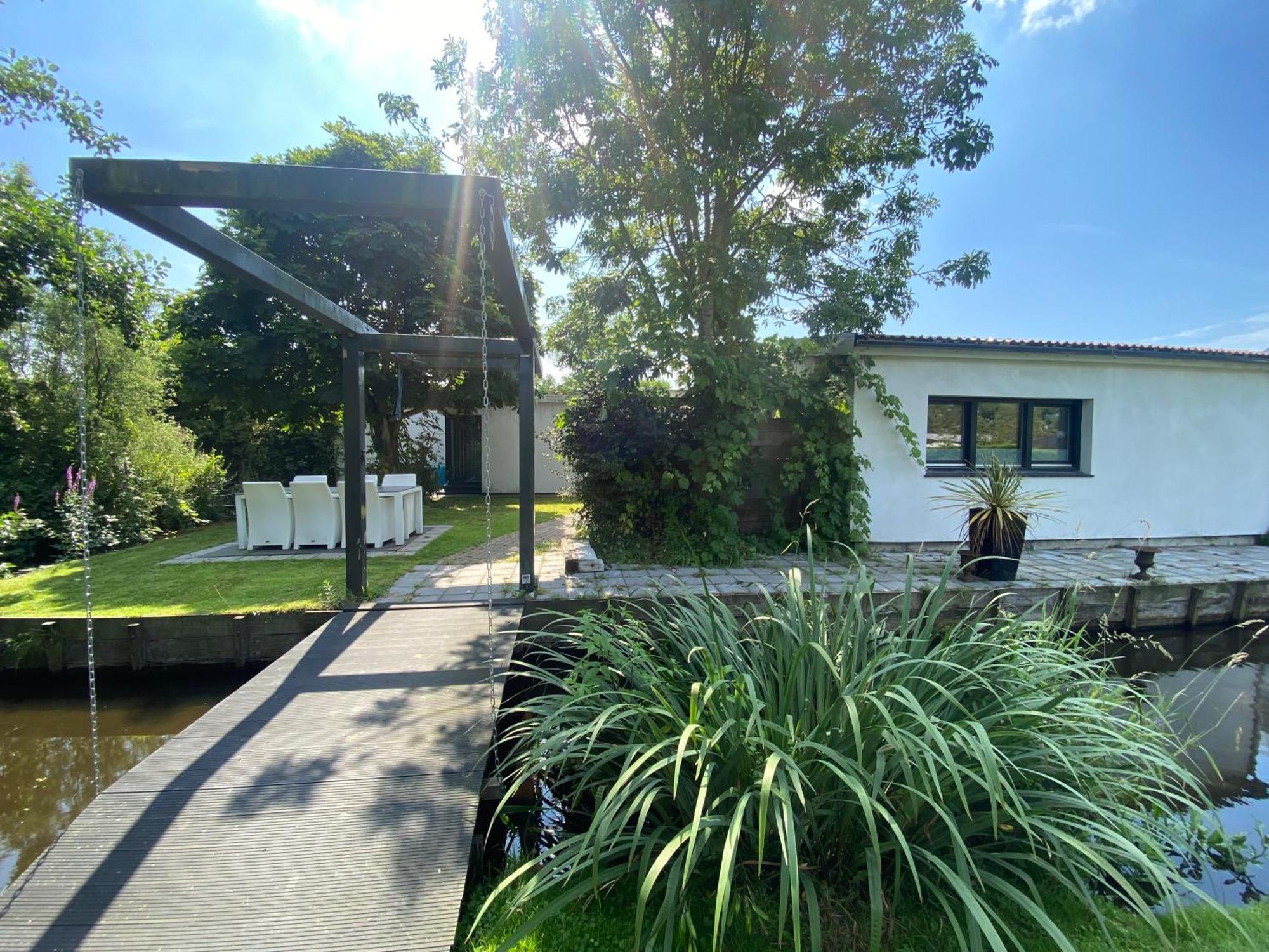Bungalow Haarlem Amsterdam With Jacuzzi Vijfhuizen Exteriör bild