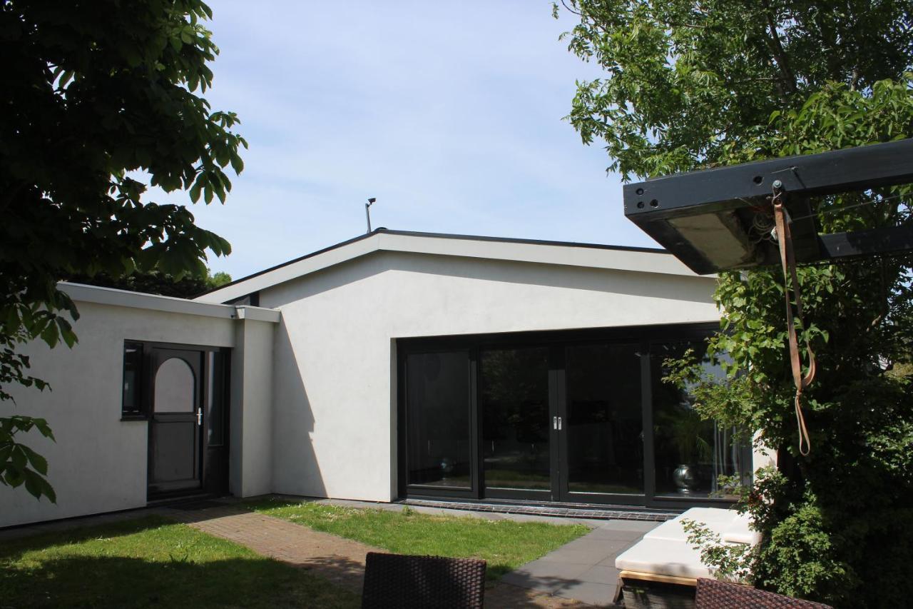 Bungalow Haarlem Amsterdam With Jacuzzi Vijfhuizen Exteriör bild